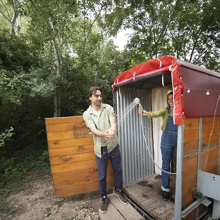 Authentique Roulotte En Camargue Luxury tent *
